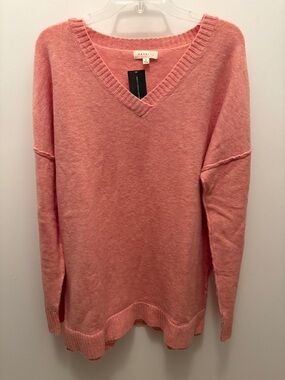 NWT Promesa Pink V-Neck Knit Sweater